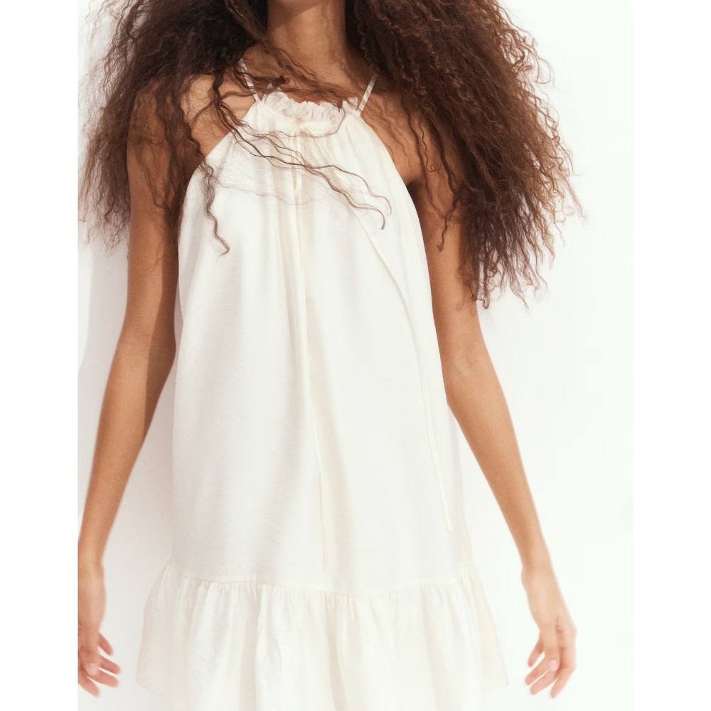 H&M Ruffle Detail Sleeveless Dress in Cream Size XXS